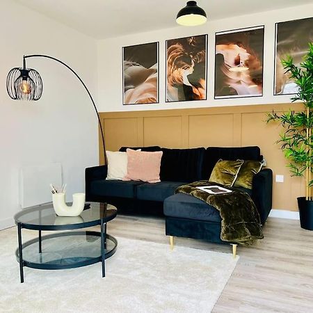 Hessian Lounge -Wyndale- Central 2Br W/Parking バーミンガム エクステリア 写真
