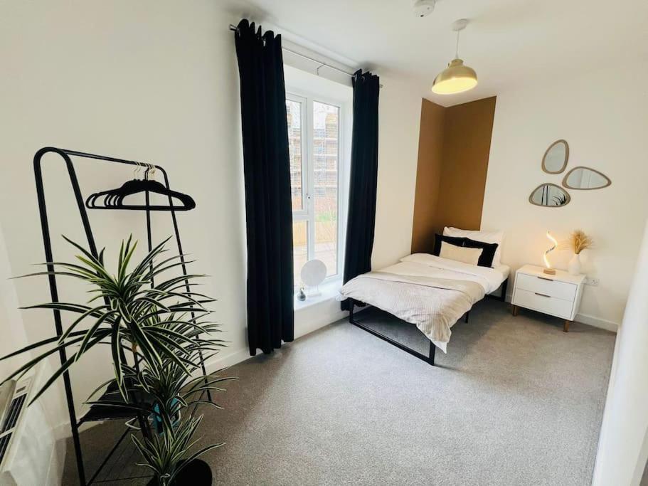 Hessian Lounge -Wyndale- Central 2Br W/Parking バーミンガム エクステリア 写真